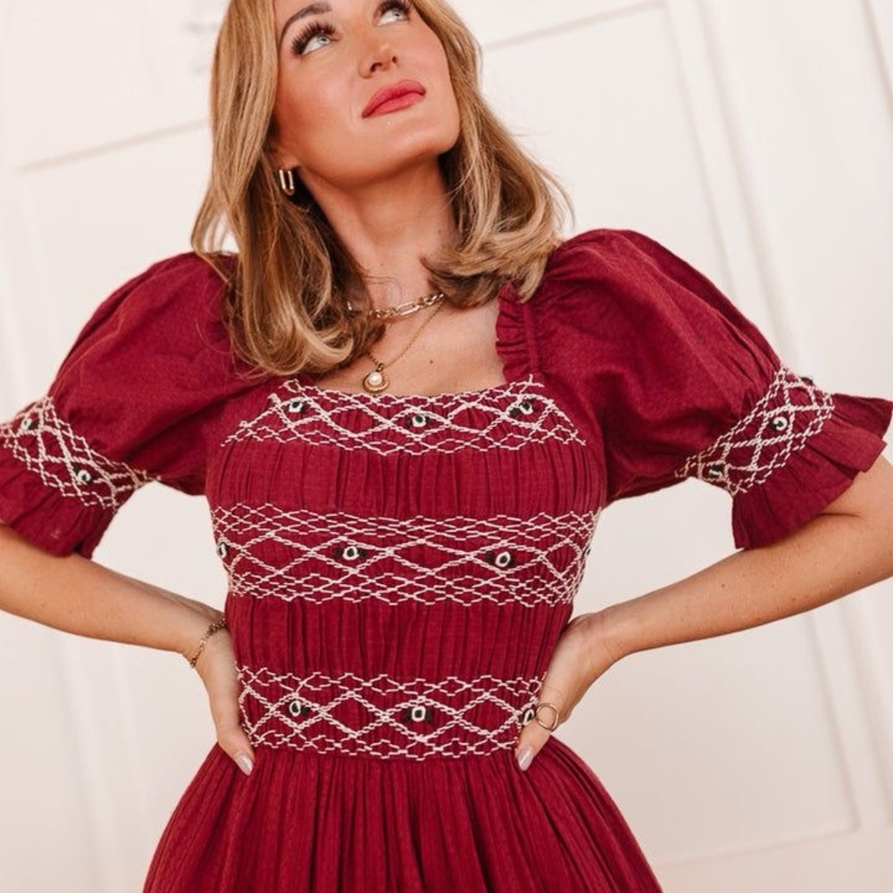 Ivy City Red Liesl Christmas Holiday Embroidered L